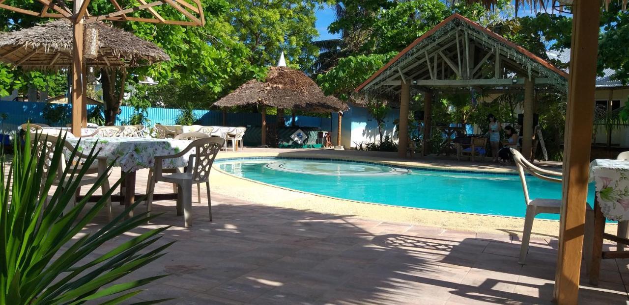 The Shark'S Tail Dive Center Daanbantayan Exterior foto