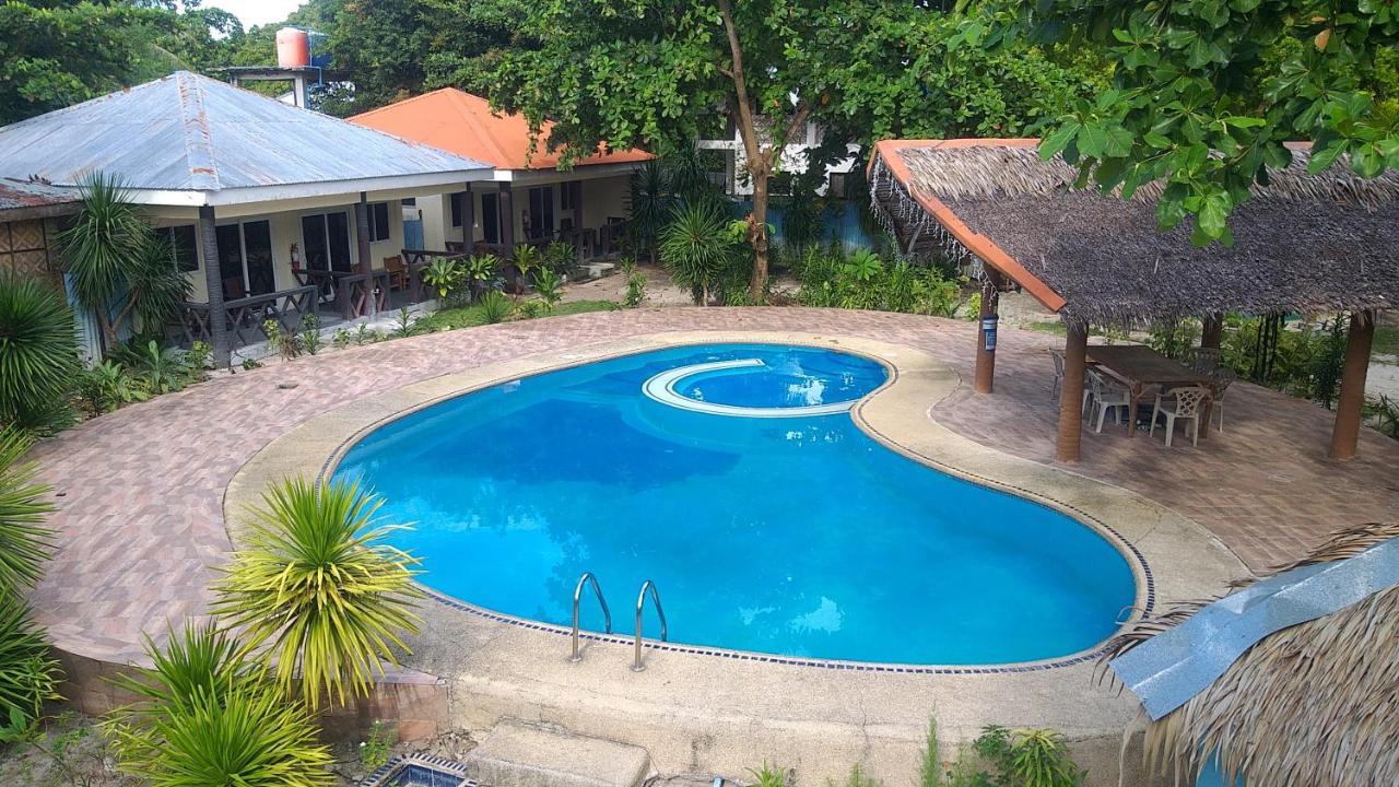 The Shark'S Tail Dive Center Daanbantayan Exterior foto